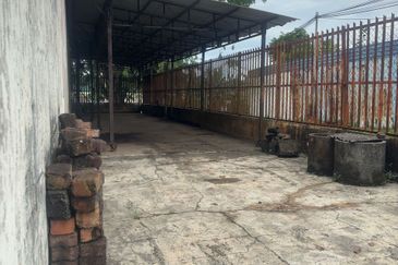 Kulai Saleng-Taman Saleng Jaya-Jalan Jelawat-Single Storey Shop 单层店面