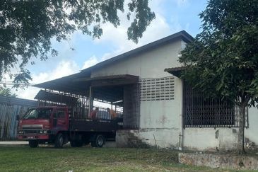 Kulai Saleng-Taman Saleng Jaya-Jalan Jelawat-Single Storey Shop 单层店面