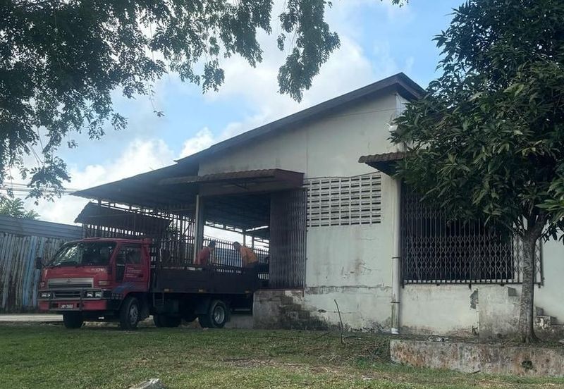 Kulai Saleng-Taman Saleng Jaya-Jalan Jelawat-Single Storey Shop 单层店面