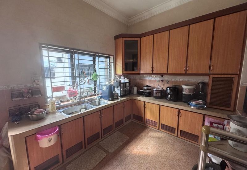 Kulai - Taman Kulai Utama -Jalan Bunga Ros - Double storey house