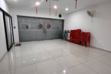  JB Johor Jaya- Jalan Rosmerah 2/11 - 3 Storey Shop Lot*🌈