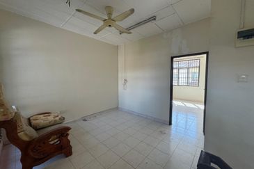 JB Skudai - Taman Impian Emas🎉 2 Storey House 