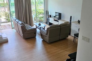 JB Gelang Patah - Bayou Creek Leisure Farm - 2 Storey Terrace House 