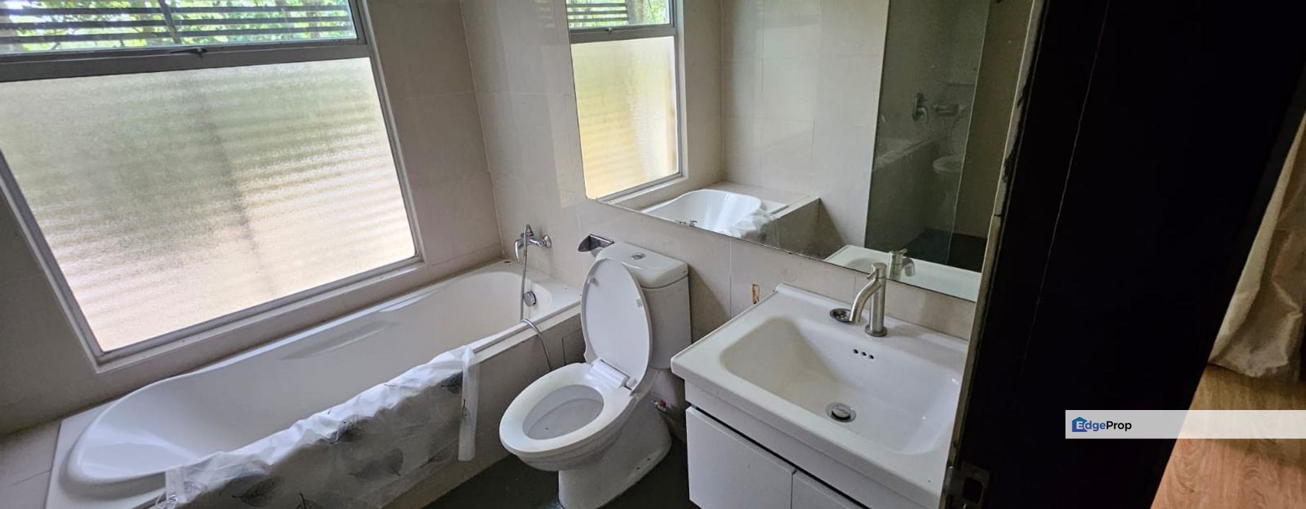 JB Gelang Patah - Bayou Creek Leisure Farm - 2 Storey Terrace House , Johor, Gelang Patah