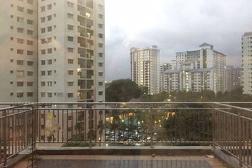 JB - Kebun Teh / Zennith Suites Larkin / Studio / 15 mins to Ciq 