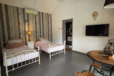 Kulai IOI - Bandar Putra @Palm Villa 【Gate A】 Bungalow 