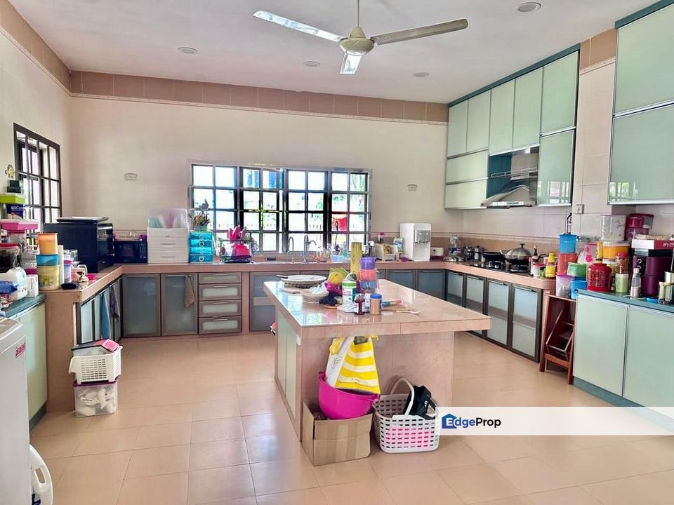 𝑲𝒖𝒍𝒂𝒊 / 𝑩𝒂𝒏𝒅𝒂𝒓 𝑷𝒖𝒕𝒓𝒂 𝑮𝒂𝒕𝒆 𝑨 / Jalan Persiaran Mewah / 𝑫𝒐𝒖𝒃𝒍𝒆 𝑺𝒕𝒐𝒓𝒆𝒚 𝑫𝒆𝒕𝒂𝒄𝒉𝒆𝒅 𝑯𝒐𝒖𝒔𝒆, Johor, Kulai