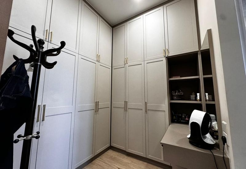 Eco Botanic / The Chateau / Two & Half Storey Superlink House End Lot