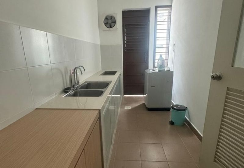 Horizon Hill / Golf East / Jalan Pinggiran 6/x -  Double Storey Cluster house