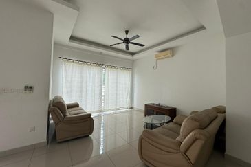 Horizon Hill / Golf East / Jalan Pinggiran 6/x -  Double Storey Cluster house