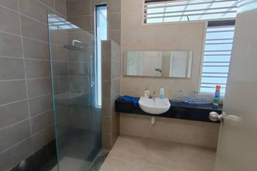 JB - Adda Heights (Yellow Horizon) / Double Storey Cluster House