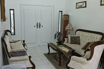 JB Ulu Tiram / Taman Pelangi Indah / 1.5 Storey Terrace House