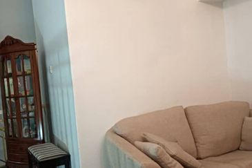 JB Ulu Tiram / Taman Pelangi Indah / 1.5 Storey Terrace House