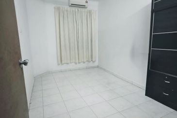 JB Skudai / Taman Universiti / Jalan Kebudayaan - Single Storey Terrace House