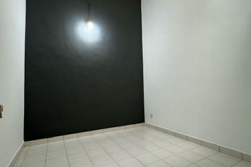 Kulai Bandar Putra / Jalan Tiong  ✅Single Storey House