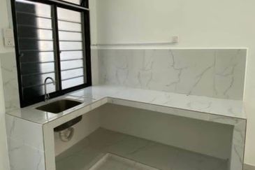 Kulai IOI - Bandar Putra - Jalan Rajawali - Full Loan 1 Storey House