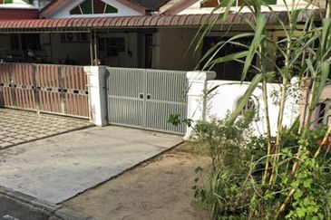 Kulai IOI - Bandar Putra - Jalan Rajawali - Full Loan 1 Storey House