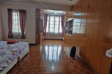 JB Taman Perling -  Jalan Belibis 1x - 2 Storey Semi-D 