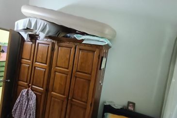 JB Taman Kempas Utama / Jalan Kempas Utama 📌 Double Storey Cluster House