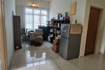 JB Taman Kempas Utama / Jalan Kempas Utama 📌 Double Storey Cluster House