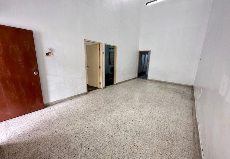 Kulai Kota Kulai /Jalan Pinang /1 Storey House Original Unit/ Full Loan Unit