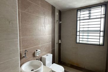 Kulai Bandar Putra Double Storey Terraced House @ Celeste 