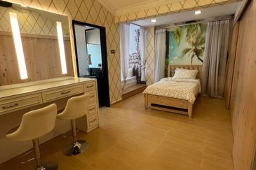 JB Taman Austin Perdana  - Jalan Austin Perdana 1/xx ✅Double storey semi D *(corner lot)* 