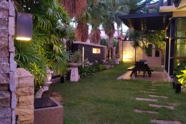 JB Taman Austin Perdana  - Jalan Austin Perdana 1/xx ✅Double storey semi D *(corner lot)* 