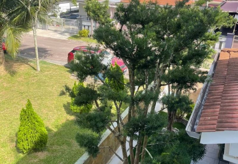 Kulai Taman Lagenda Putra / Double Storey Semi D (End Lot Unit) 