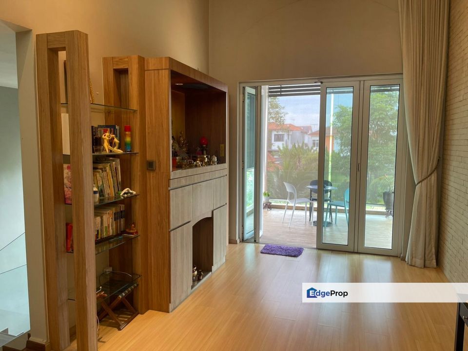 Kulai Taman Lagenda Putra / Double Storey Semi D (End Lot Unit) , Johor, Kulai