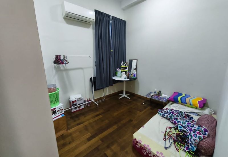 Skudai Sutera Utama - The Seed - Ground Floor Unit - including 600 sqft private garden with shelter