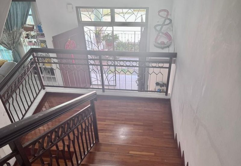 Ulu Tiram / Taman Pelangi Indah / Jln Pesona / 2.5 Storey Semi-D