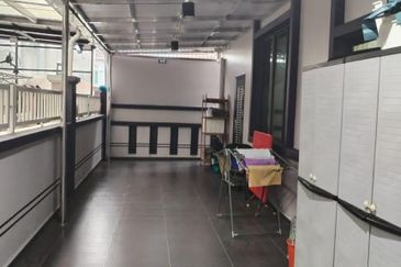 Kulai / Taman Lagenda Putra  / Double Storey Cluster Semi Detached / 古来太子丽景园豪华双层半独立出售