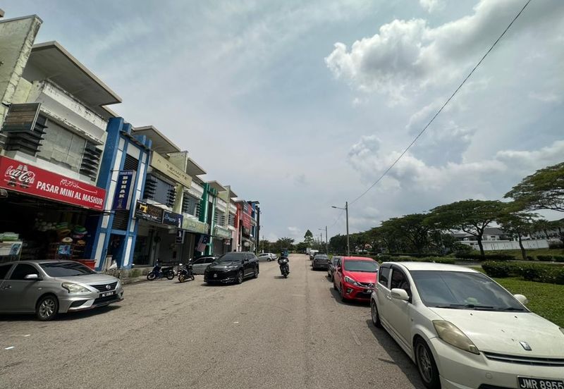 Kulai Bandar Putra- Jalan Enggang 19- Double Storey Shoplot Unblock Unit