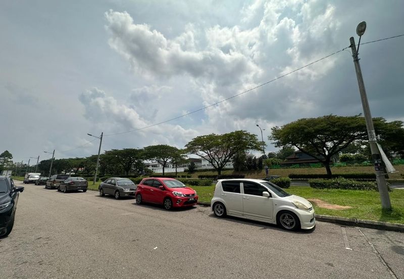 Kulai Bandar Putra- Jalan Enggang 19- Double Storey Shoplot Unblock Unit