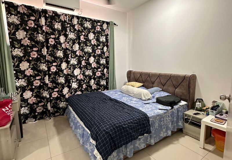 Kulai Bandar Indahpura /Jalan Kensington 2/ Double Storey House