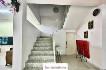 JB Taman Bukit Kempas / 2 Storey Semi-D