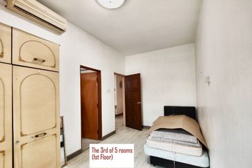 JB Taman Bukit Kempas / 2 Storey Semi-D