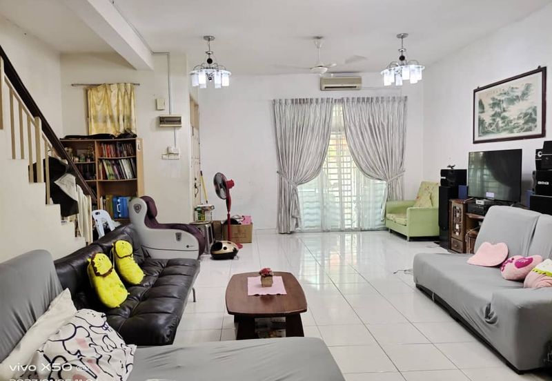 Kulai Bandar Putra / Jalan Cempaka Ruby 3📍 2-storey terrace house 