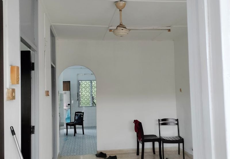 Skudai Tun aminah 皇后花园 - low cost single storey terrace house 单层廉价屋