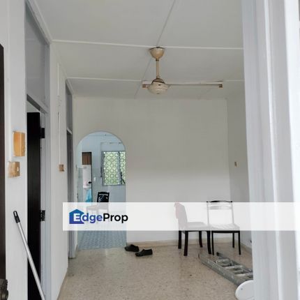 Skudai Tun aminah 皇后花园 - low cost single storey terrace house 单层廉价屋, Johor, Skudai