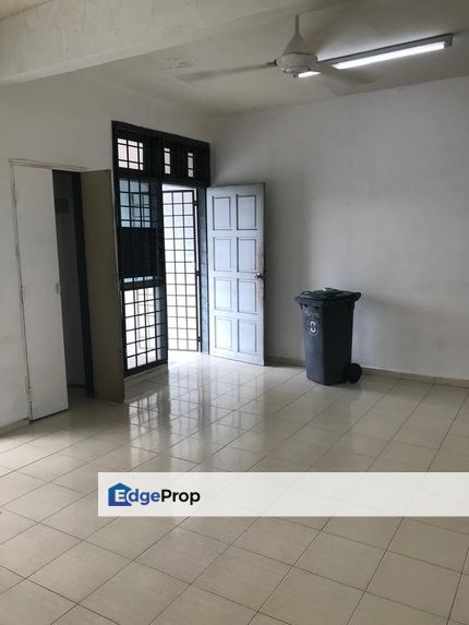  UuTira / Desa Cemerlang / Jalan Johar / Double Storey House , Johor, Ulu Tiram