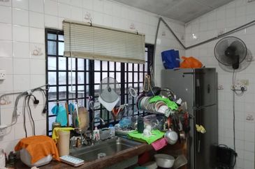 Kulai / Taman Sungai Mas / Single Storey medium costt