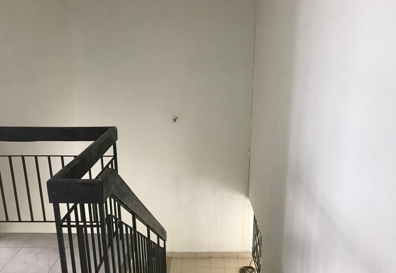 Ulu Tiram / Desa Cemerlang /Jalan Johar / Double Storey House 