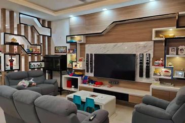 Johor Pulai Jaya LA Garden Double Storey House Unblock view unit 