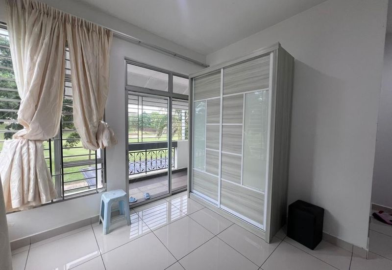 Kulai /Bandar Putra /IOI Palm Villa Gate C / Double Storey Semi-D House