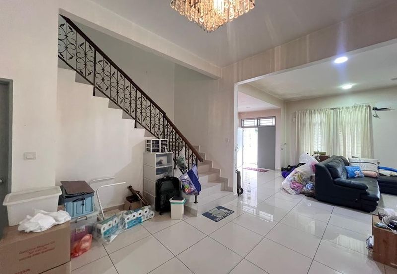 Kulai /Bandar Putra /IOI Palm Villa Gate C / Double Storey Semi-D House