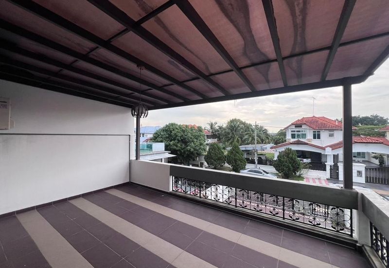 Kulai /Bandar Putra /IOI Palm Villa Gate C / Double Storey Semi-D House