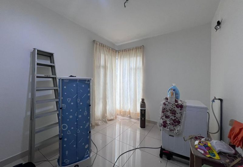 Kulai /Bandar Putra /IOI Palm Villa Gate C / Double Storey Semi-D House