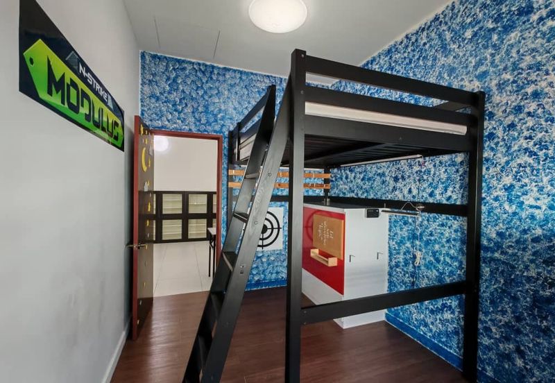 Kulai / Taman Lagenda Putra / Double Storey House 